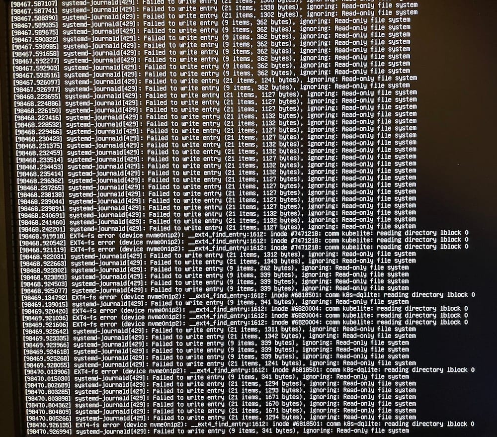 Screen showing several error messages from the system process systemd-journald about Read-only file system